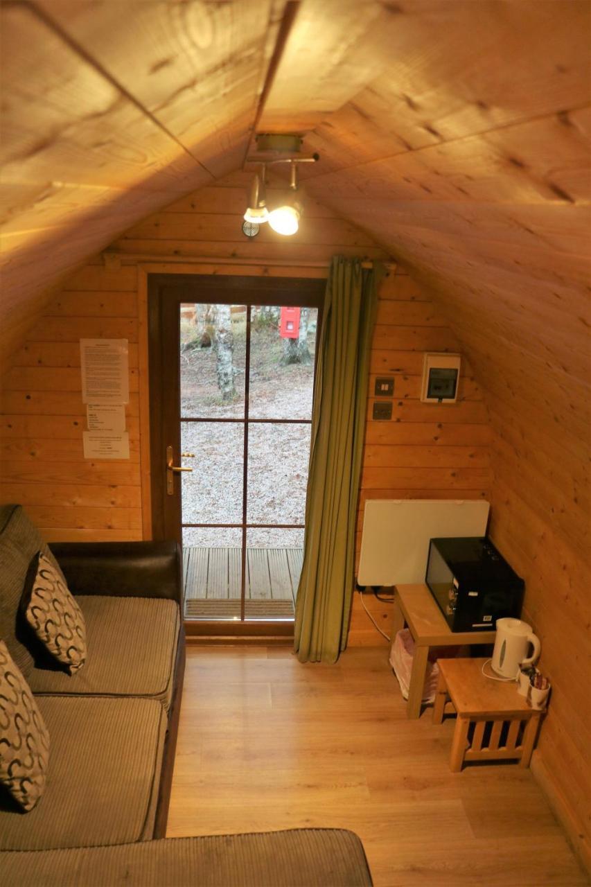 Pine Marten Bar Glenmore Pods Aviemore Exterior photo
